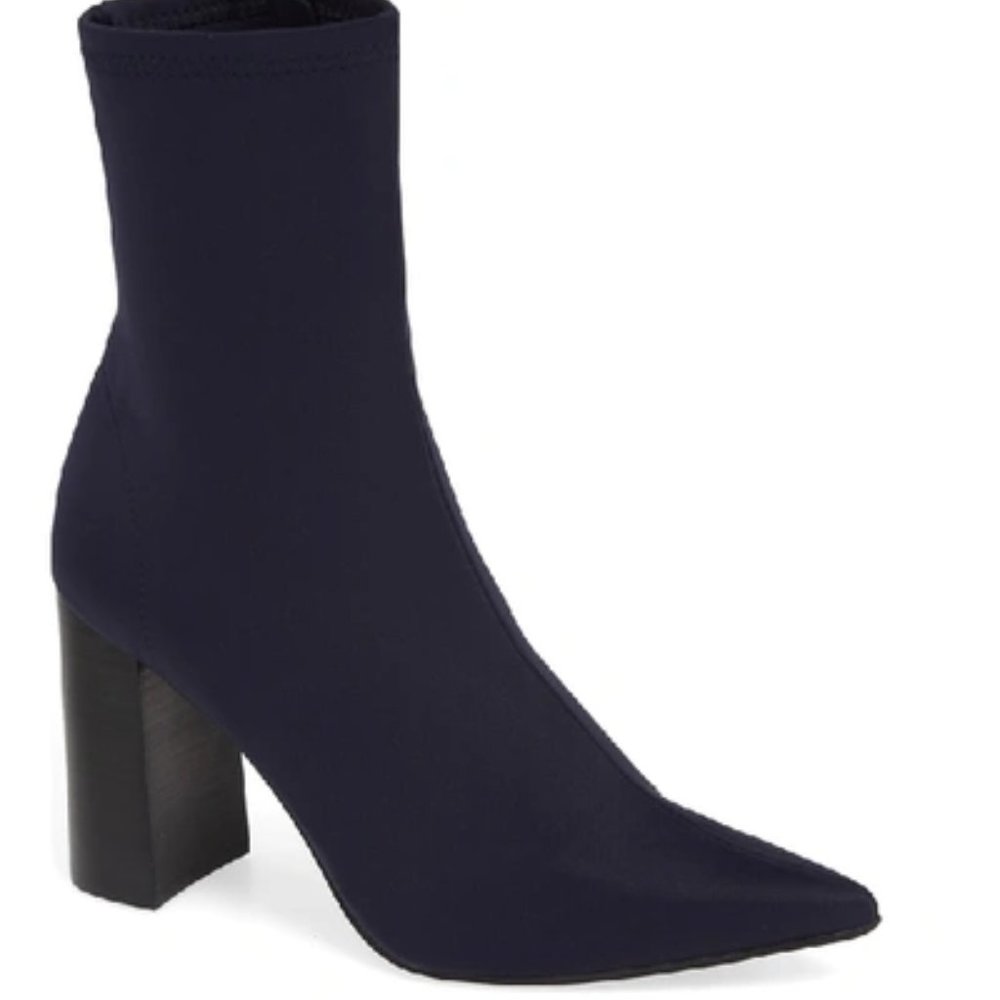 Jeffrey Campbell Siren Bootie in Navy, Size 8